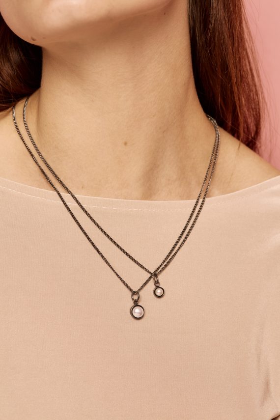 oxidized-silver-necklace-with-pearl-isida-l-2