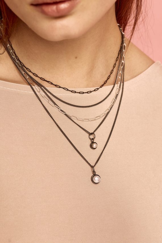 oxidized-silver-necklace-with-pearl-isida-l-4