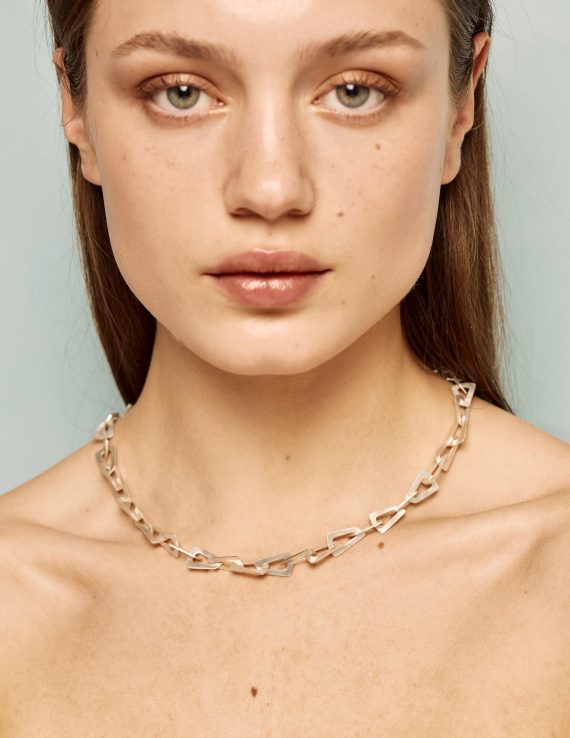 silver-necklace-miss-trapeze-4