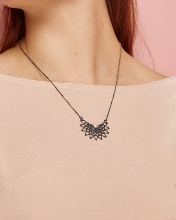 silver-gold-plated-necklace-with-pearl-smila-3